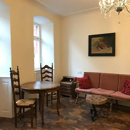 Ferienwohnung Barocker Hof Rhodt Rhodt unter Rietburg Zimmer foto