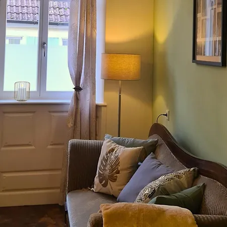 Ferienwohnung Barocker Hof Rhodt Rhodt unter Rietburg Exterior foto